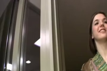 Брюнетка на порнопробах