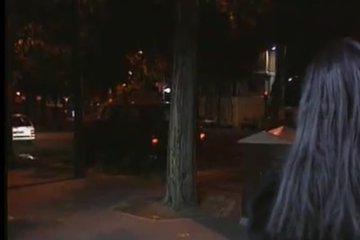 Стройную сучку поимели на подземной стоянке