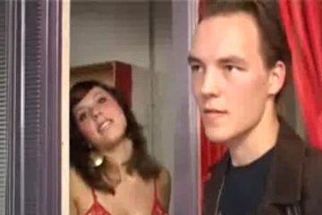 Парень с улицы растрахал телку