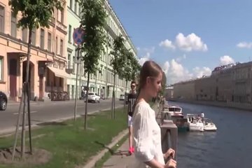 Парень настоящий пикап-мастер