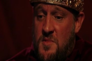 Настоящая групповуха с участием короля