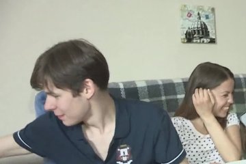 Русские студенты устраивают групповой секс после прогулки