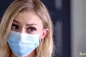 Сестрица спасает от коронавируса член брата