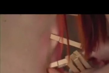 Парень любит сексуальные пытки