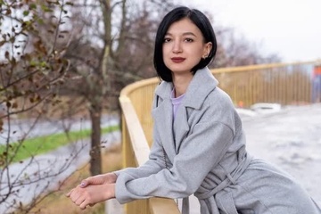 Угадайте, сколько нужно времени, чтоб эта няша приняла у тебя за щеку?