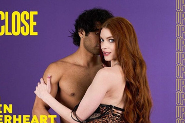 Рыженькая Эрин Эверхарт в сексуальном белье соблазняет на интим